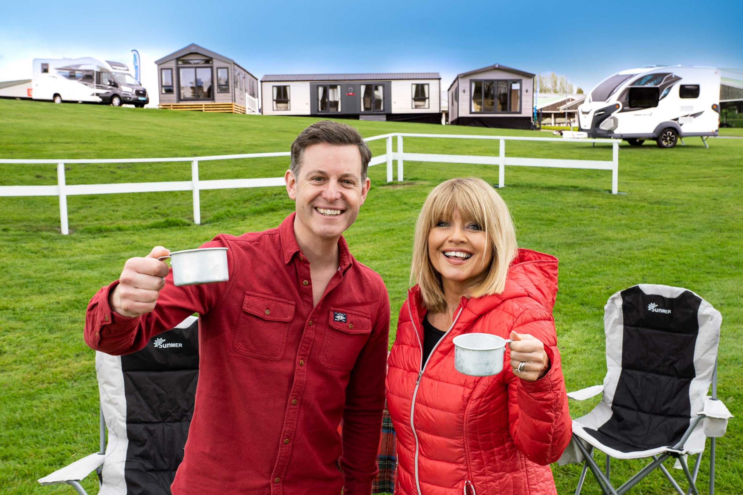 TV STARS PITCH UP TO LAUNCH UK’S BIGGEST OUTDOOR  HOLIDAY HOME SHOW